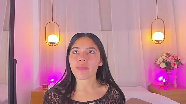 Haily b online show from 04/12/26, 09:09