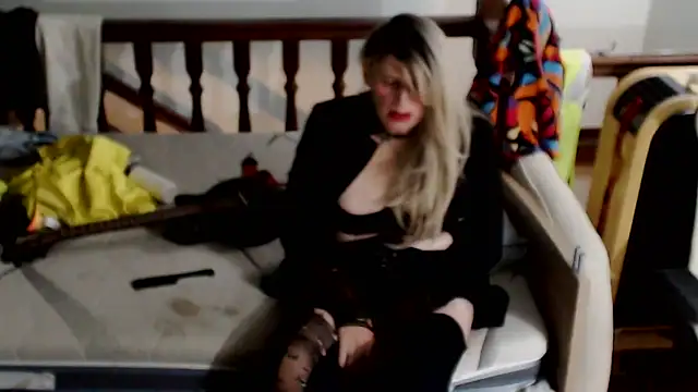 emmex671 online show from 09/23/25, 06:05