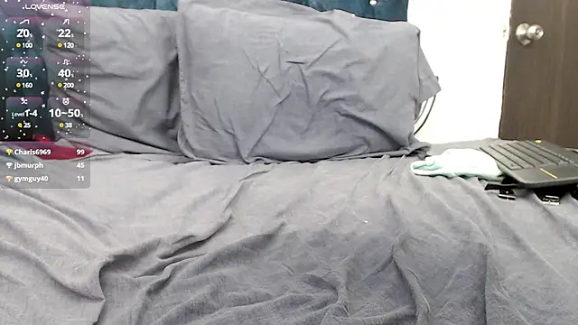 Snapshot of AriaBliss_ chatting on 02/28/25, 05:37 AriaBliss online show from 02/28/25, 05:37