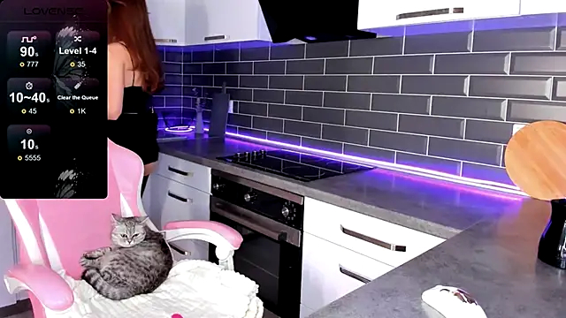 EmmaVictori1 online show from 11/07/25, 06:46