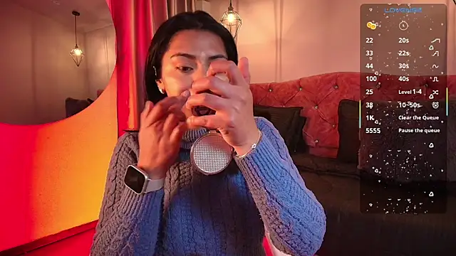 Snapshot of miaoconell chatting on 11/24/25, 08:41 miaoconell online show from 11/24/25, 08:41