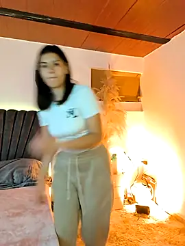 Snapshot of miaoconell chatting on 01/06/26, 11:29 miaoconell online show from 01/06/26, 11:29