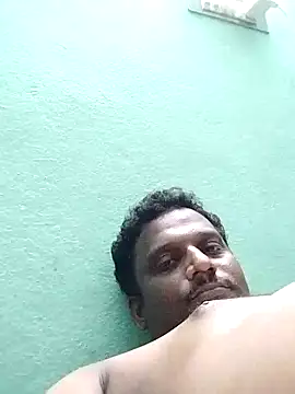 Snapshot of beyondthelines123 chatting on 02/26/25, 07:20 beyondthelines123 online show from 02/26/25, 07:20