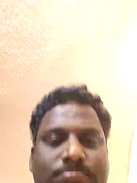 Snapshot of beyondthelines123 chatting on 02/26/25, 10:26 beyondthelines123 online show from 02/26/25, 10:26