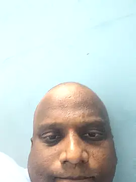 Snapshot of beyondthelines123 chatting on 03/06/25, 03:35 beyondthelines123 online show from 03/06/25, 03:35