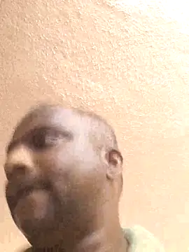 Snapshot of beyondthelines123 chatting on 03/15/25, 09:09 beyondthelines123 online show from 03/15/25, 09:09