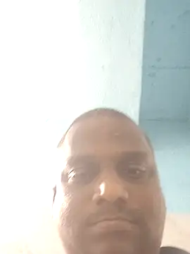 Snapshot of beyondthelines123 chatting on 10/23/25, 04:06 beyondthelines123 online show from 10/23/25, 04:06