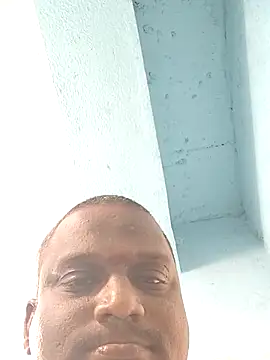 Snapshot of beyondthelines123 chatting on 10/25/25, 10:34 beyondthelines123 online show from 10/25/25, 10:34