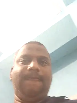 Snapshot of beyondthelines123 chatting on 10/28/25, 08:22 beyondthelines123 online show from 10/28/25, 08:22