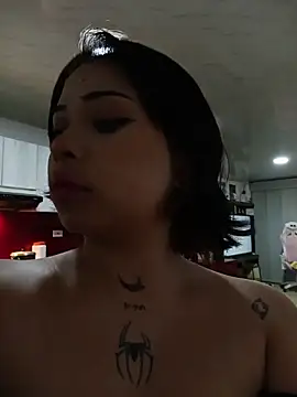 Snapshot of Akame_yumi chatting on 11/04/25, 12:21 Akame yumi online show from 11/04/25, 12:21