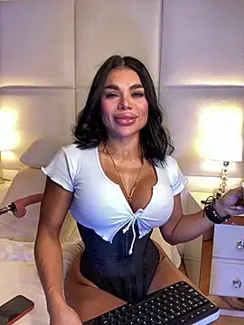 Amylewisq online show from 04/19/26, 12:00