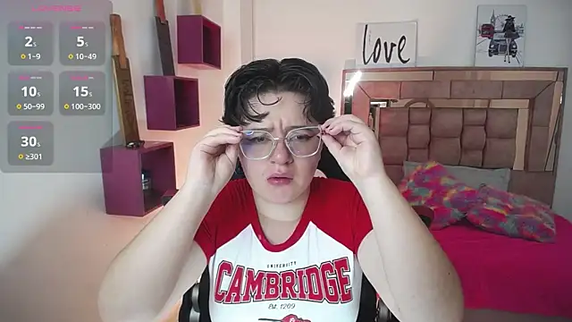 safyka online show from 10/18/25, 01:41