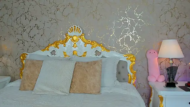 Snapshot of ScarlettWallace chatting on 03/09/25, 07:48 ScarlettWallace online show from 03/09/25, 07:48