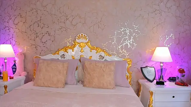 Snapshot of ScarlettWallace chatting on 11/16/25, 08:58 ScarlettWallace online show from 11/16/25, 08:58