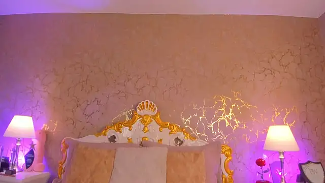 ScarlettWallace online show from 04/22/26, 08:21