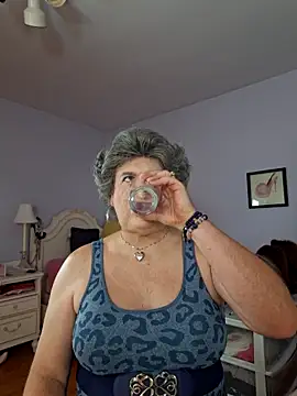 Victoriatv1 online show from 10/18/25, 10:54