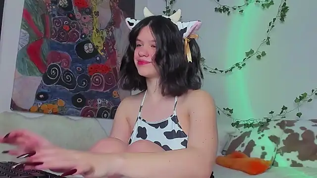 Snapshot of princes_devil chatting on 03/09/25, 09:57 princes devil online show from 03/09/25, 09:57