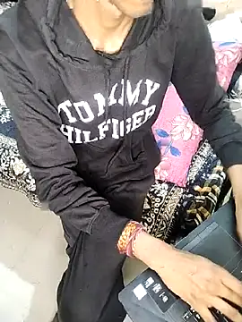 BlackDog  69 online show from 03/18/25, 05:09