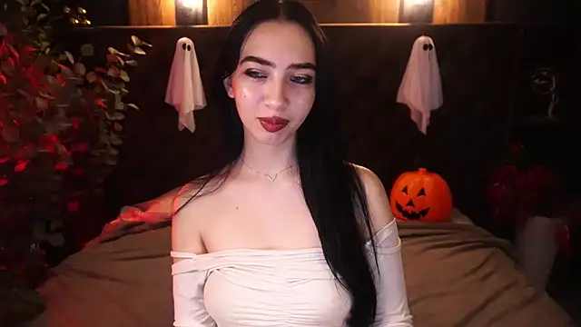 WildKittenX  online show from 10/30/25, 06:48