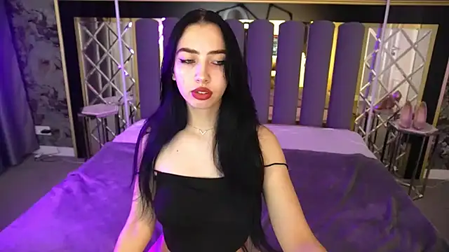 WildKittenX  online show from 12/02/25, 06:41