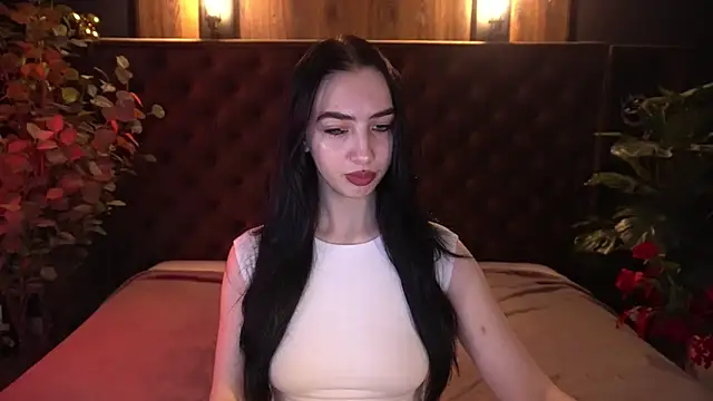 WildKittenX  online show from 04/09/26, 06:19