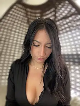 Mila LS online show from 03/04/25, 02:53