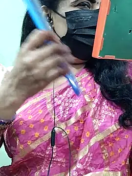 abinaya26 online show from 10/24/25, 06:43