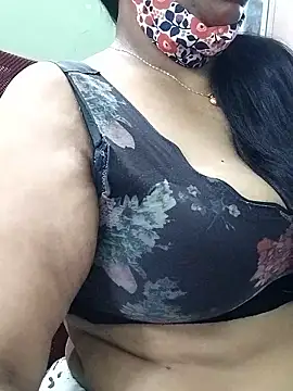 abinaya26 online show from 04/21/26, 03:02