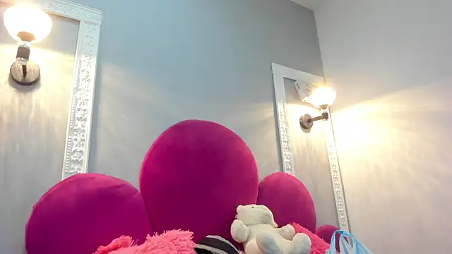 Bonniie 22 online show from 03/19/26, 07:29