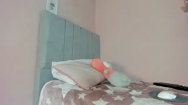 mary cute9 online show from 12/14/25, 11:48