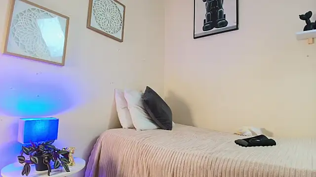 mary cute9 online show from 06/30/26, 12:06