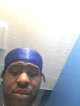 Blac bunny online show from 12/02/25, 01:39