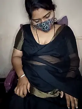 Snapshot of Bagi-Sexy chatting on 03/22/25, 06:47 Bagi-Sexy online show from 03/22/25, 06:47