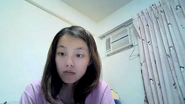 Snapshot of ladypaggy chatting on 03/03/25, 12:48 ladypaggy online show from 03/03/25, 12:48