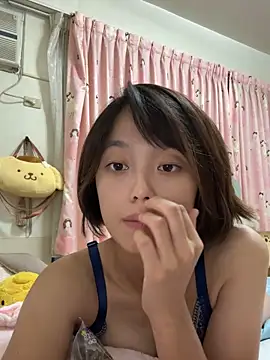 Snapshot of ladypaggy chatting on 09/15/25, 04:07 ladypaggy online show from 09/15/25, 04:07
