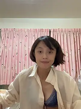 Snapshot of ladypaggy chatting on 09/29/25, 03:17 ladypaggy online show from 09/29/25, 03:17