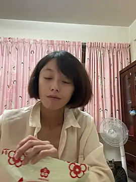 Snapshot of ladypaggy chatting on 10/04/25, 03:32 ladypaggy online show from 10/04/25, 03:32