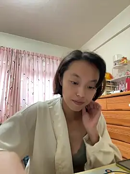 ladypaggy online show from 11/27/25, 06:04