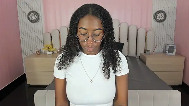 Qeen blackk online show from 01/14/26, 09:20