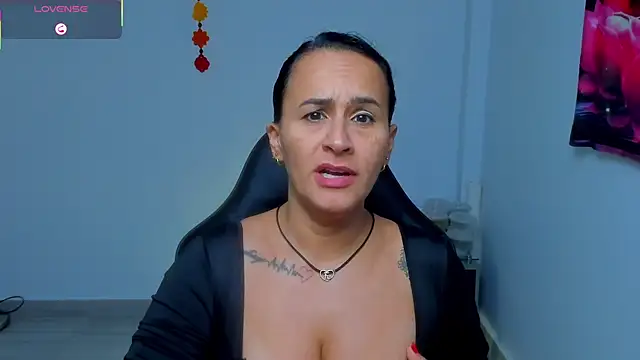 Sara Charmy online show from 05/16/26, 11:20
