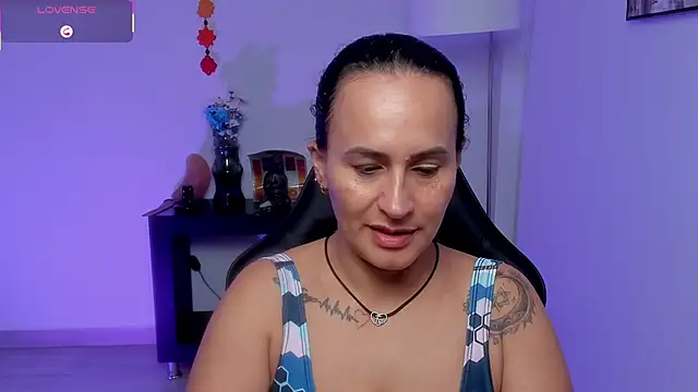 Sara Charmy online show from 06/04/26, 11:05