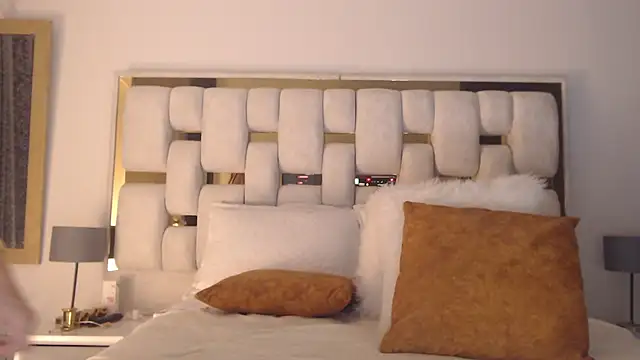 HotBellaMilf online show from 10/01/25, 11:44