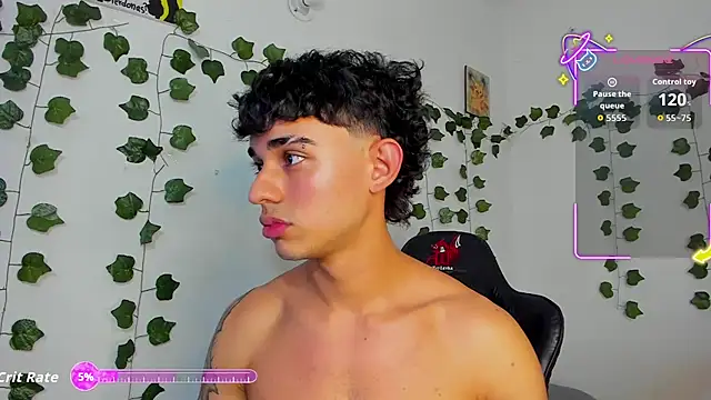 Snapshot of Noah_milleer chatting on 09/25/25, 11:41 Noah milleer online show from 09/25/25, 11:41