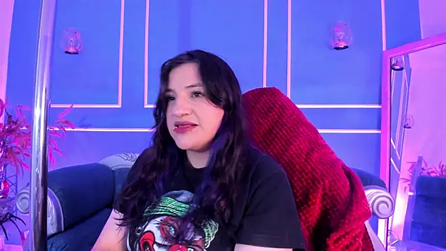 Snapshot of TaraTaylorr chatting on 01/11/26, 02:49 TaraTaylorr online show from 01/11/26, 02:49