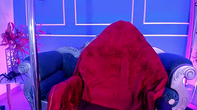 Snapshot of TaraTaylorr chatting on 01/12/26, 01:33 TaraTaylorr online show from 01/12/26, 01:33