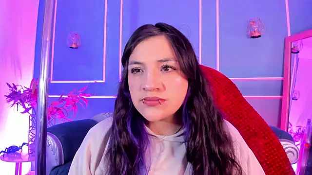 Snapshot of TaraTaylorr chatting on 02/09/26, 03:21 TaraTaylorr online show from 02/09/26, 03:21