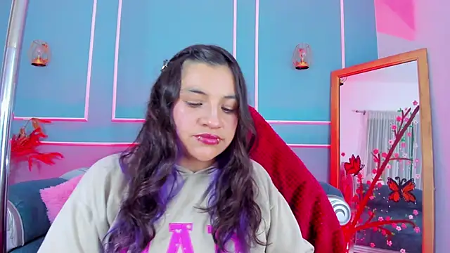 Snapshot of TaraTaylorr chatting on 02/28/26, 09:16 TaraTaylorr online show from 02/28/26, 09:16