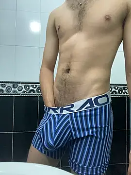 18 ALExxx online show from 03/06/26, 03:58