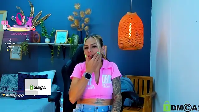 yessila parker online show from 11/28/25, 02:25