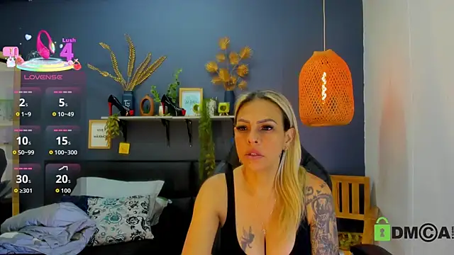 yessila parker online show from 03/12/26, 09:26